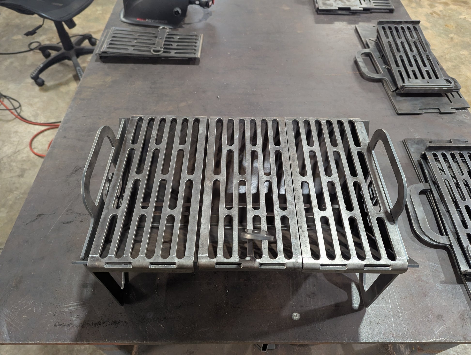 Flat pack grill grates.